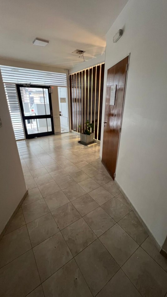 MONOAMBIENTE EN ALQUILER. BALCARCE / URQUIZA