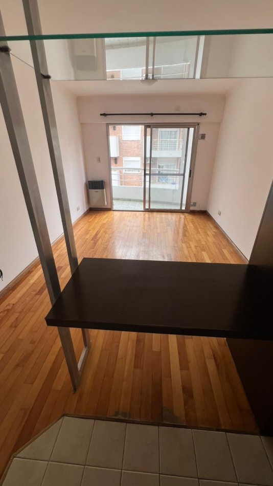 MONOAMBIENTE EN ALQUILER. BALCARCE / URQUIZA