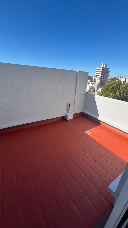 URQUIZA / CASTELLANOS. DEPTO 1 DORMITORIO (OPCION COCHERA) 
