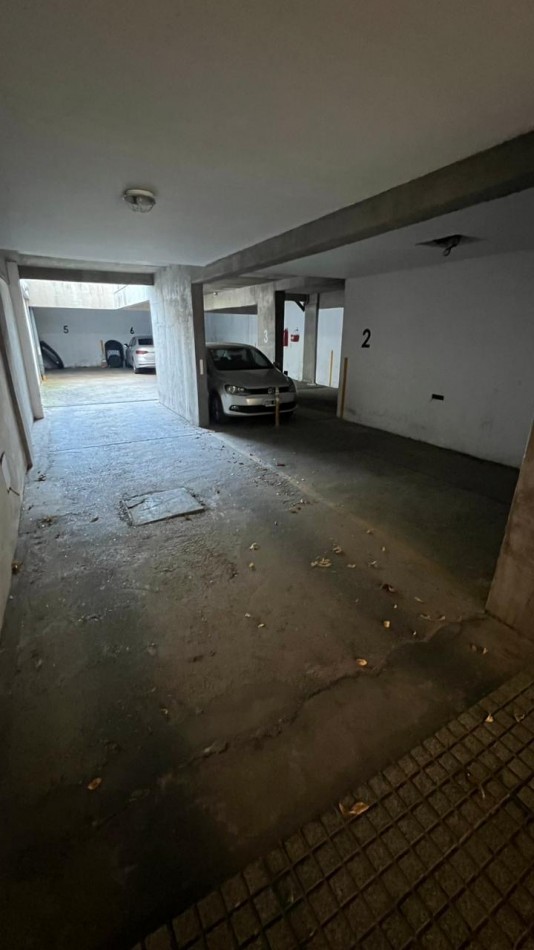 URQUIZA / CASTELLANOS. DEPTO 1 DORMITORIO (OPCION COCHERA) 