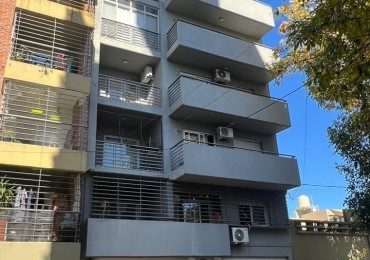 URQUIZA / CASTELLANOS. DEPTO 1 DORMITORIO (OPCION COCHERA) 